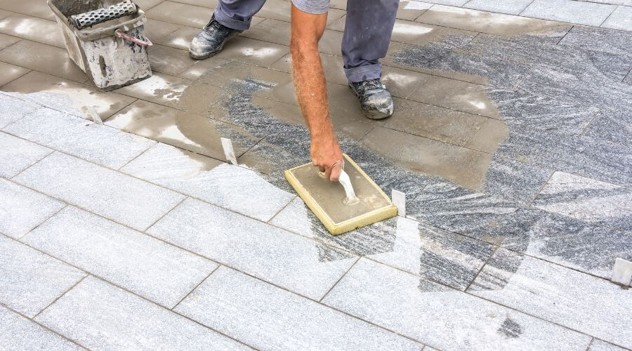 Professional residential roofers in Salix, IA